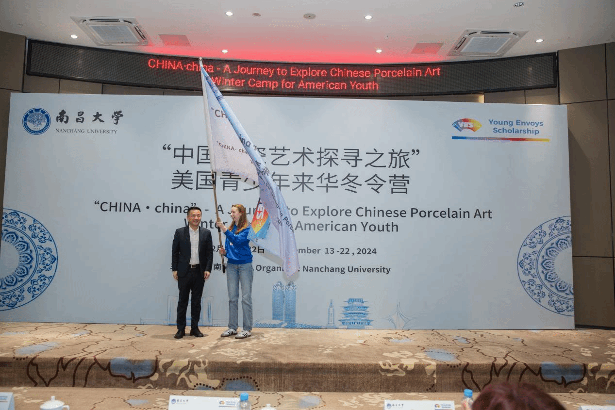 8dbce265765942a8b3d954e5d42b8576.png 8dbce265765942a8b3d954e5d42b8576.png