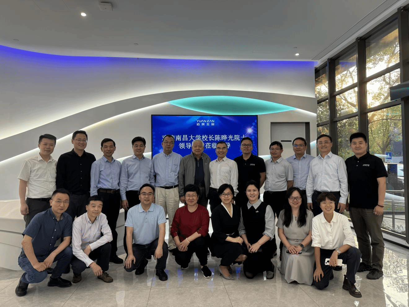 22f1851a28fd4f82967337eaddc1f8c9.png 22f1851a28fd4f82967337eaddc1f8c9.png