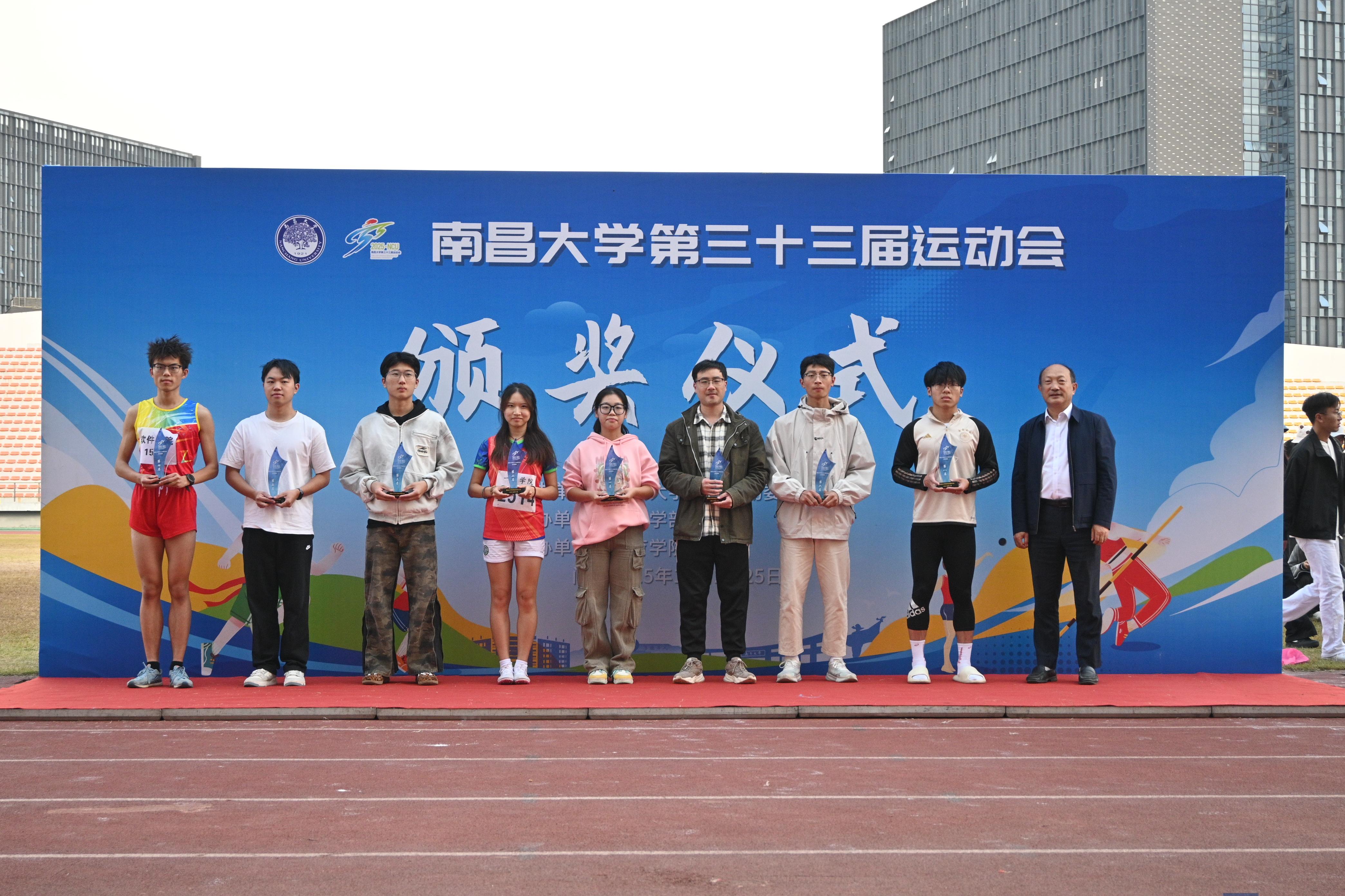 53da09d4ac9a4c08b8550de0a8dd07be.jpg 53da09d4ac9a4c08b8550de0a8dd07be.jpg