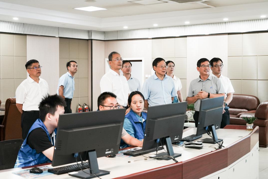 两学一做学习教育推进会